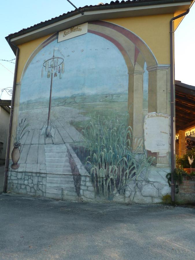Agriturismo San Martino Castiglione Tinella Bagian luar foto